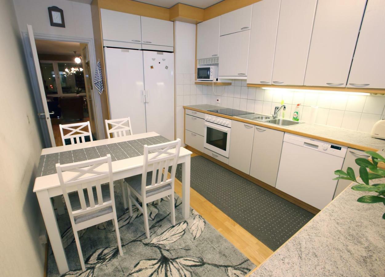 Michelle Center Apartment Rovaniemi Ngoại thất bức ảnh